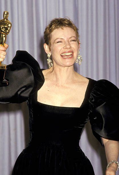 Dianne Wiest: The Oscar Legends Interview .